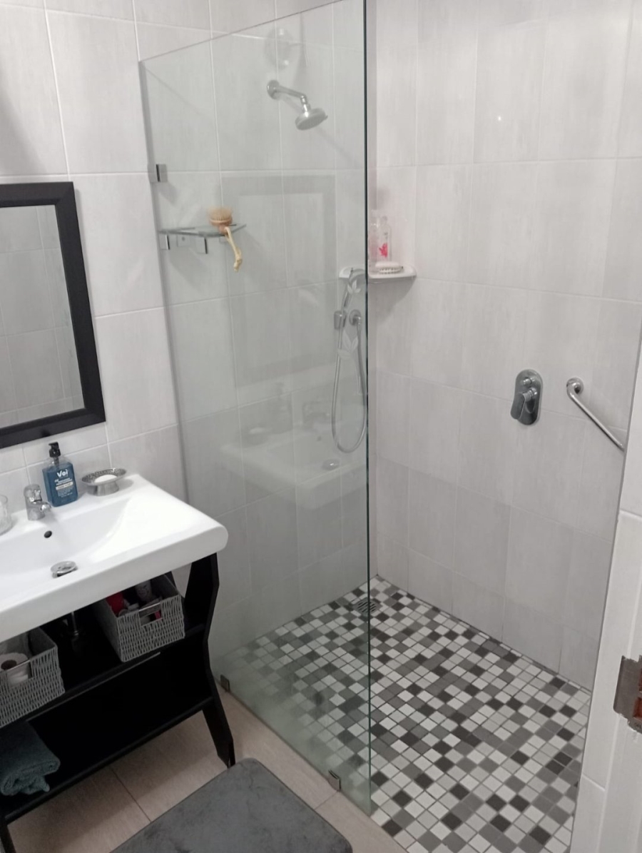 4 Bedroom Property for Sale in Selborne Eastern Cape